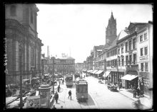 Stadtarchiv Worms Abt. 303 Nr. 07578/1, Fotograf: August Füller, Worms, Markt vor der Dreifaltigkeitskirche, Blick vom Kröhler Eck Richtung Neumarkt, Glasnegativ, 9. Juni 1927